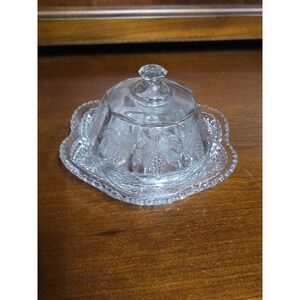 Vintage Clear Butter Dish, Grapes,, Grape Leaves‎ with Lid